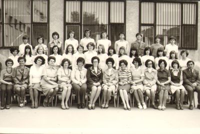 Osztályképek - 0019_1976_8B
