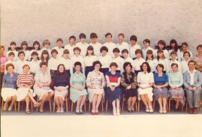 Osztályképek - 0026_1981_8A