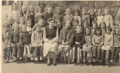 Osztályképek - 0045_1953