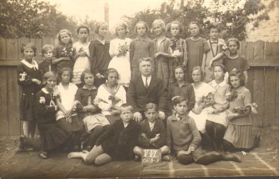 Osztályképek - 0047_1928-1929